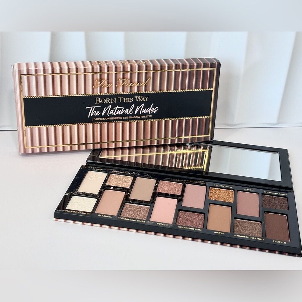 NWT too faced born this way the natural nudes eyeshadow palette